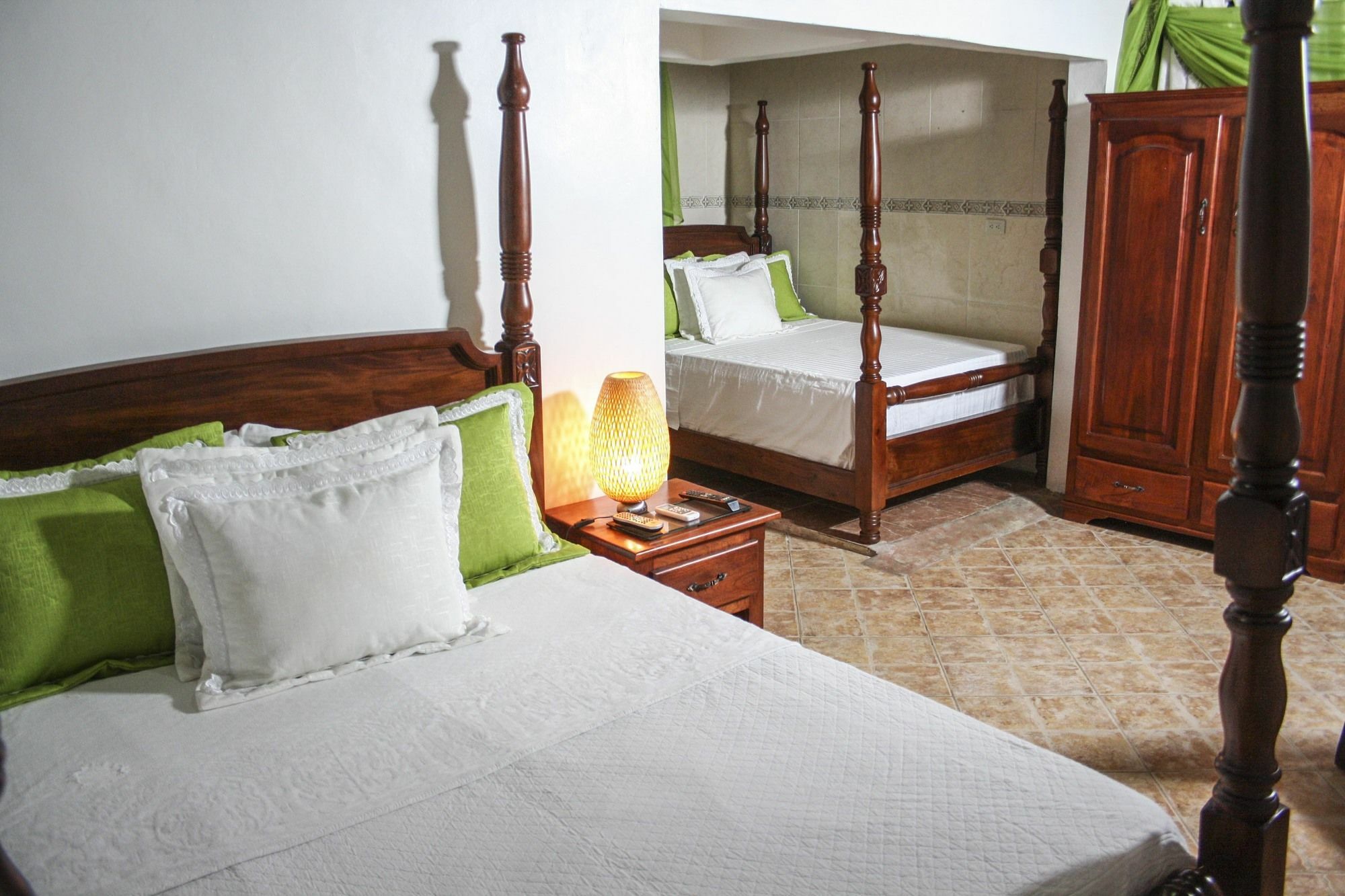 Hotel Sea Breeze Параисо Экстерьер фото