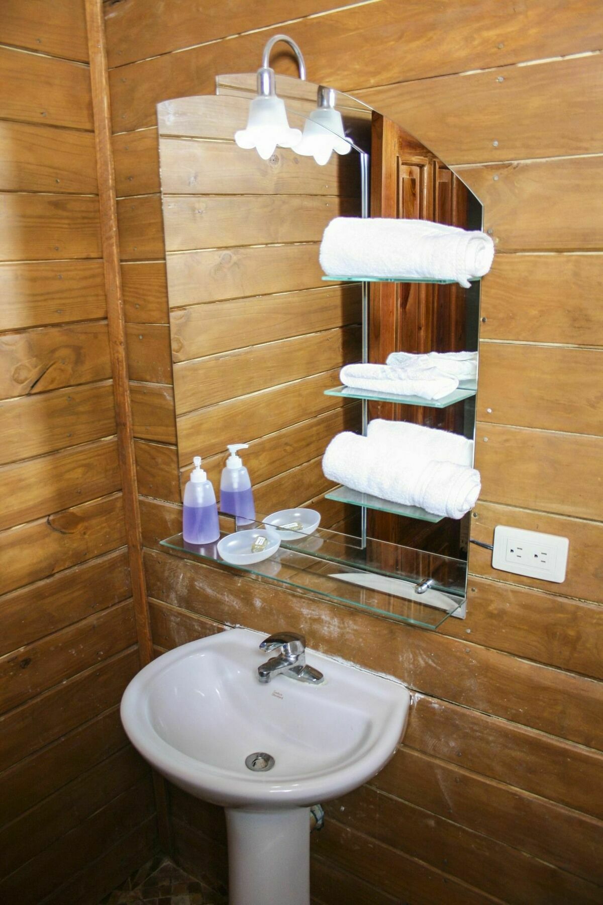 Hotel Sea Breeze Параисо Экстерьер фото